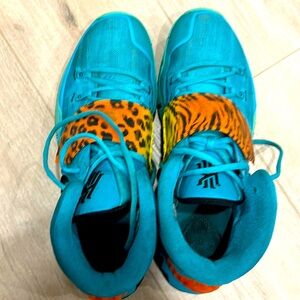 Nike Kyrie 6 Oracle Aqua used